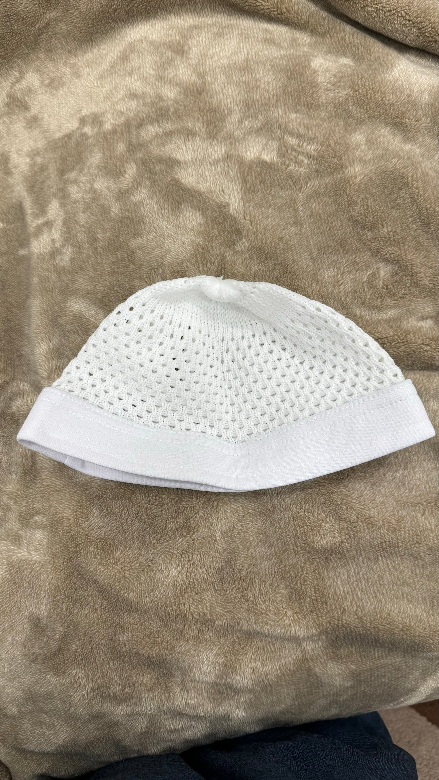White Frost 1.0 Kufi
