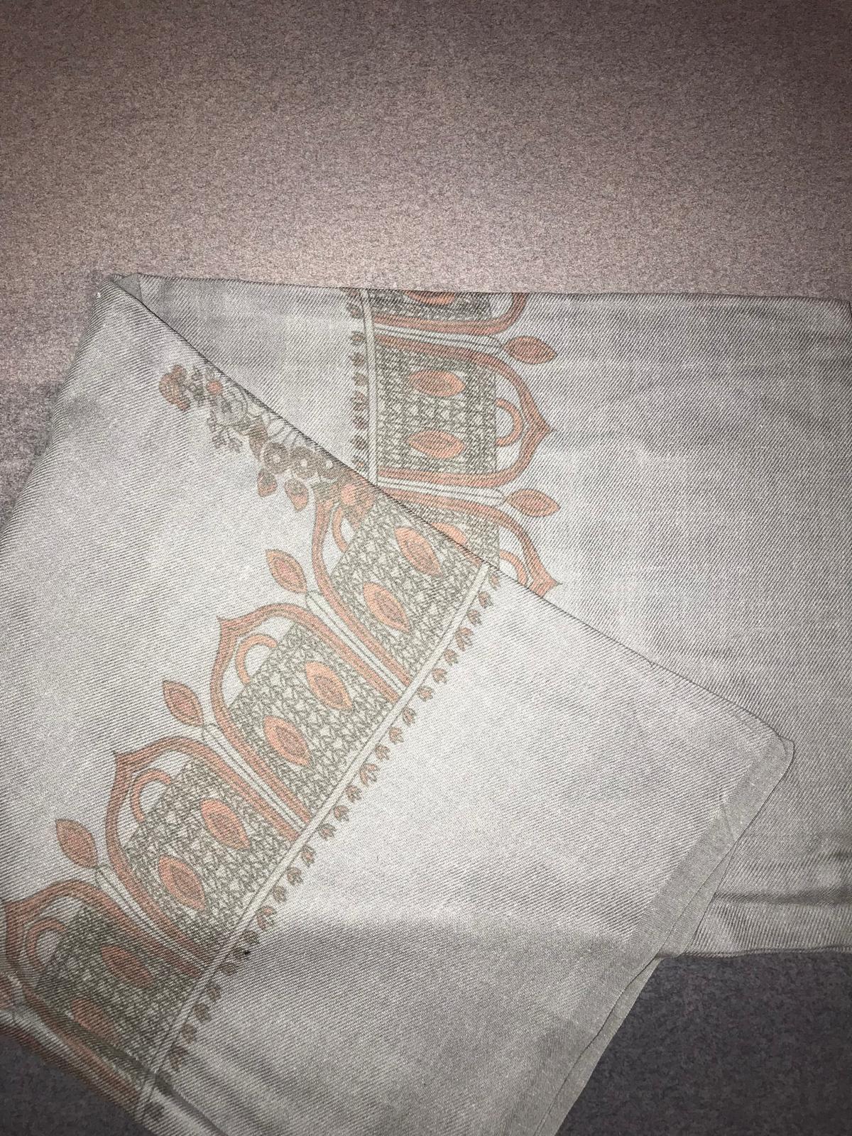 Grey ft Red x Green Printed Yemeni Imama