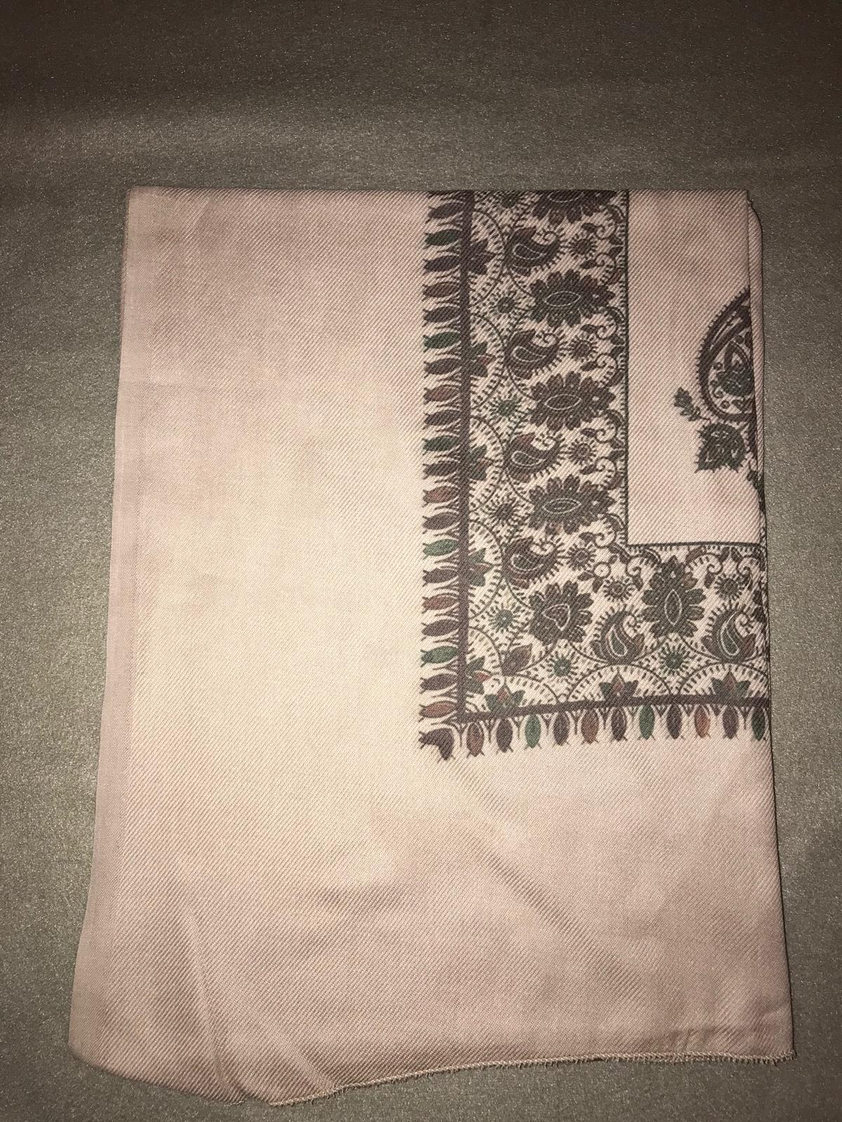 Beige X Red ft Green Printed Yemeni Shemagh