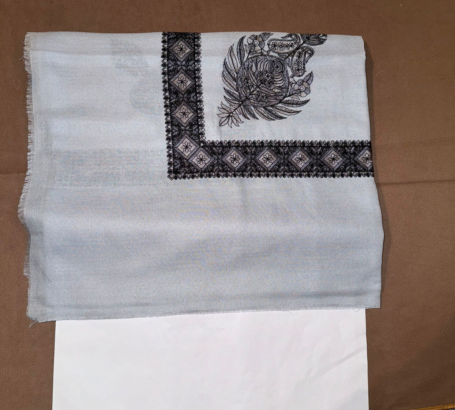 Light Grey X Black Stitched Yemeni Shemagh