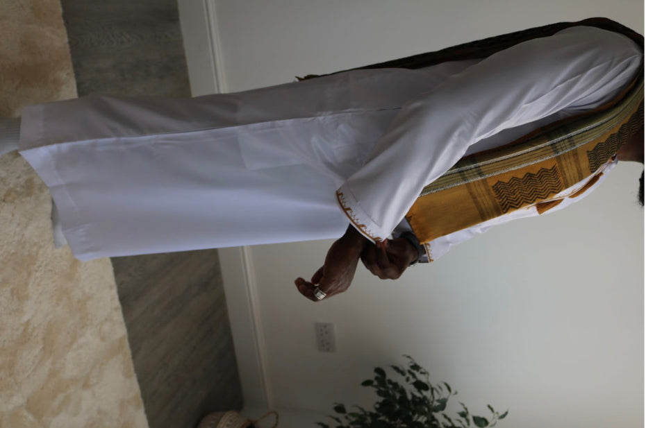 Omani / Tanzanian Thobe
