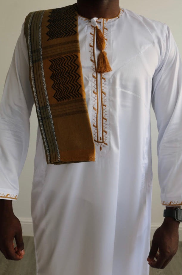 Omani / Tanzanian Thobe