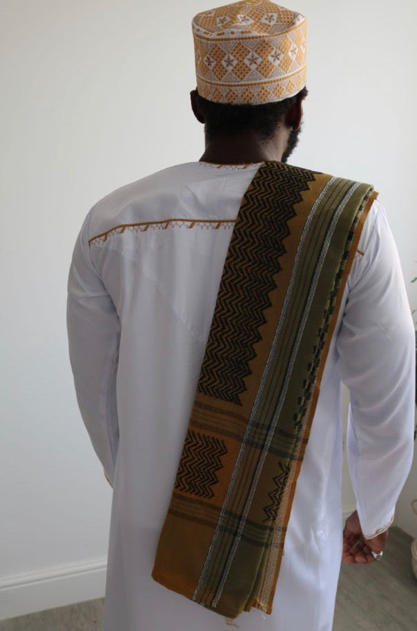 Omani / Tanzanian Thobe