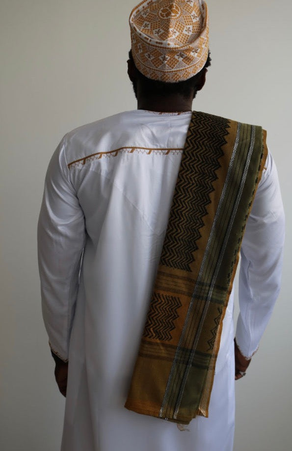 Omani / Tanzanian Thobe