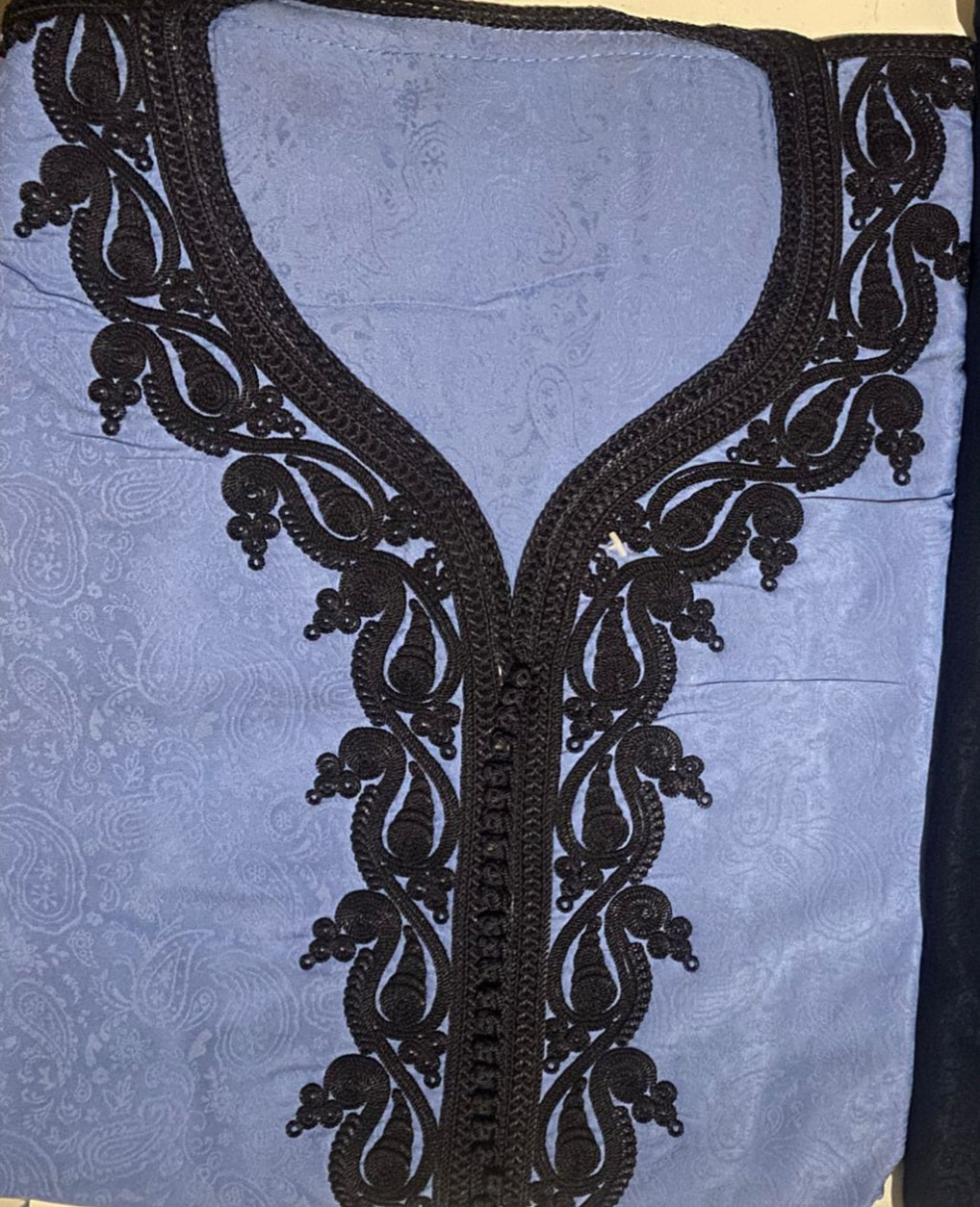 Exclusive Paisley Patterned Morrocon Thobe.