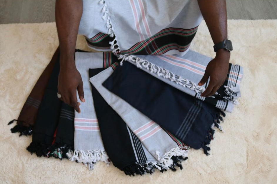 Izaar - Ma'wees - Longhi - Kikoi