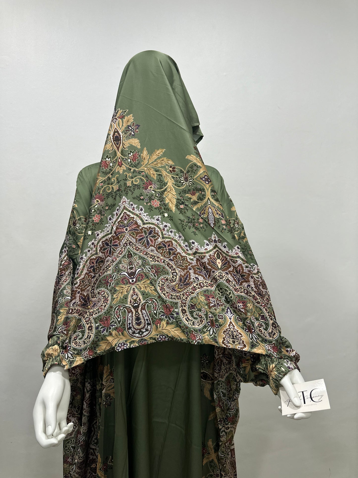 Paisley Modest Prayer Set