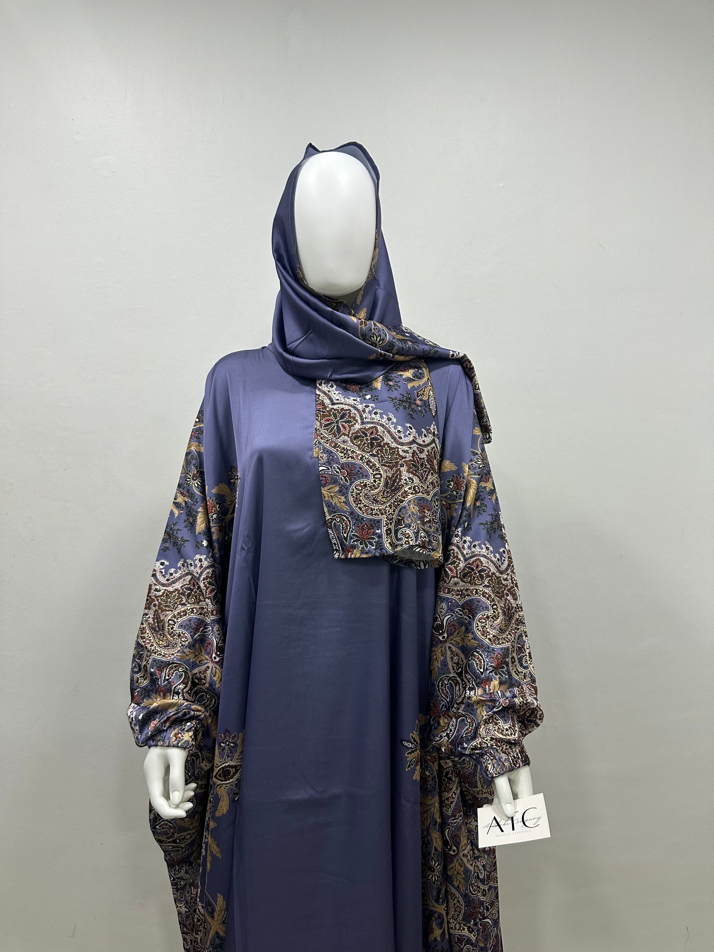 Paisley Modest Prayer Set